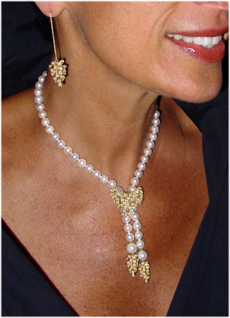 Pearl Lariat- Flower Cap tips in 18K Gold