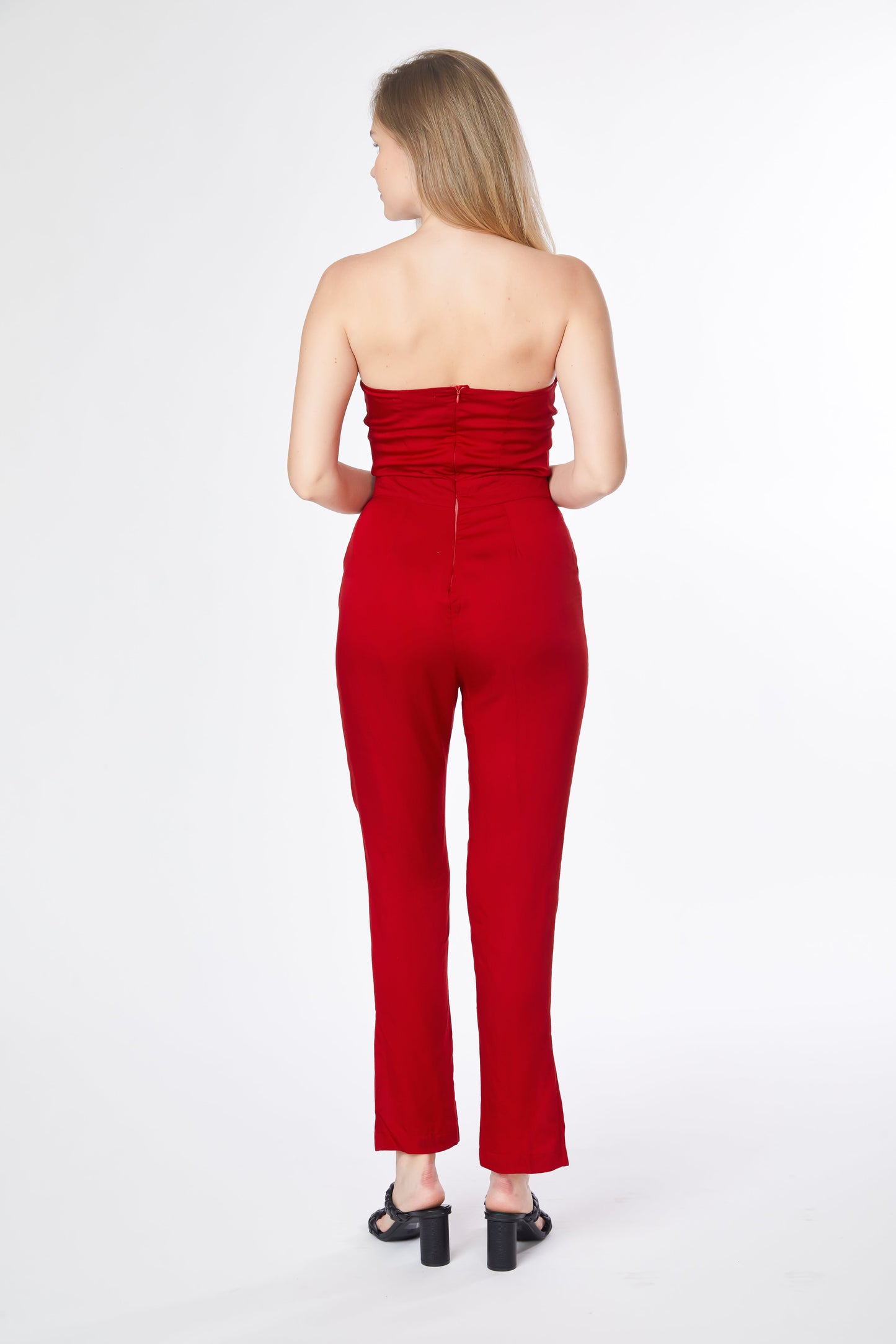 Sleeveless Sweetheart Jumpsuit