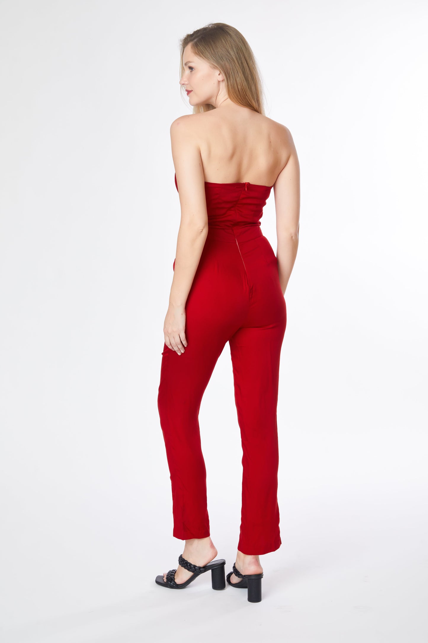 Sleeveless Sweetheart Jumpsuit