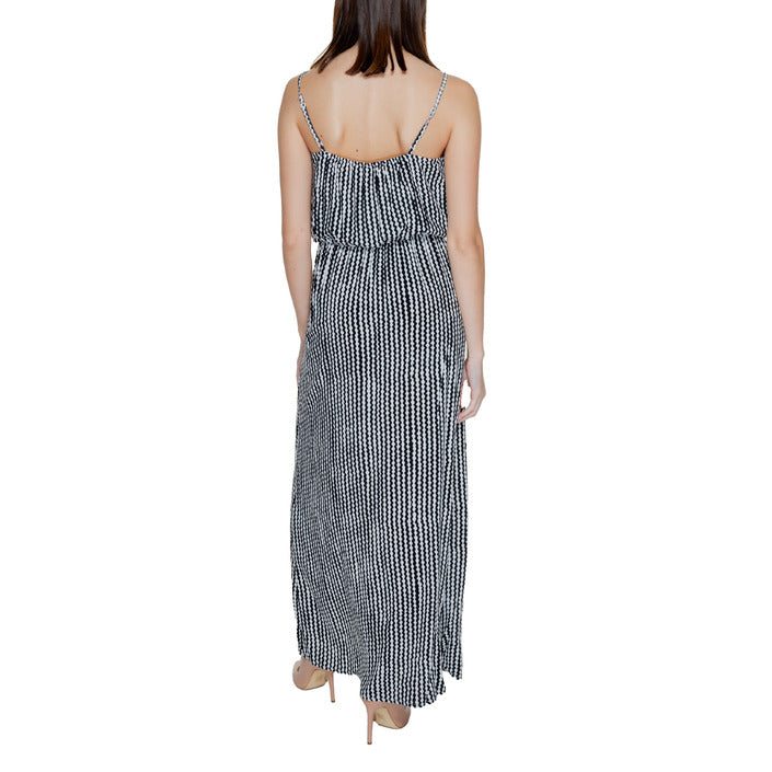 Only Women Dress
