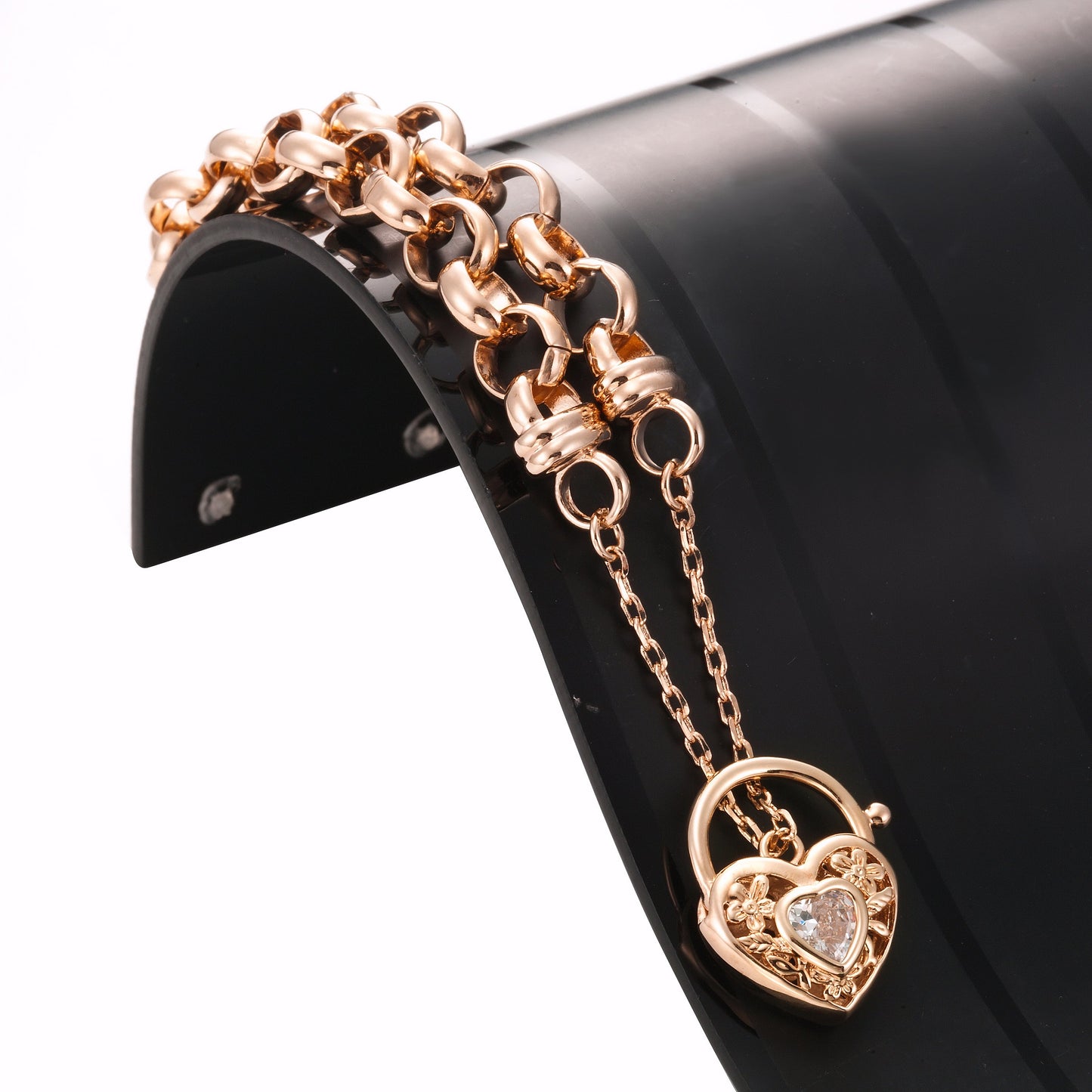 18ct Heavy Rose Gold Plated Belcher Chain Bracelet with a Filigree Locket Featuring a Simulated Diamond - USA Made-3