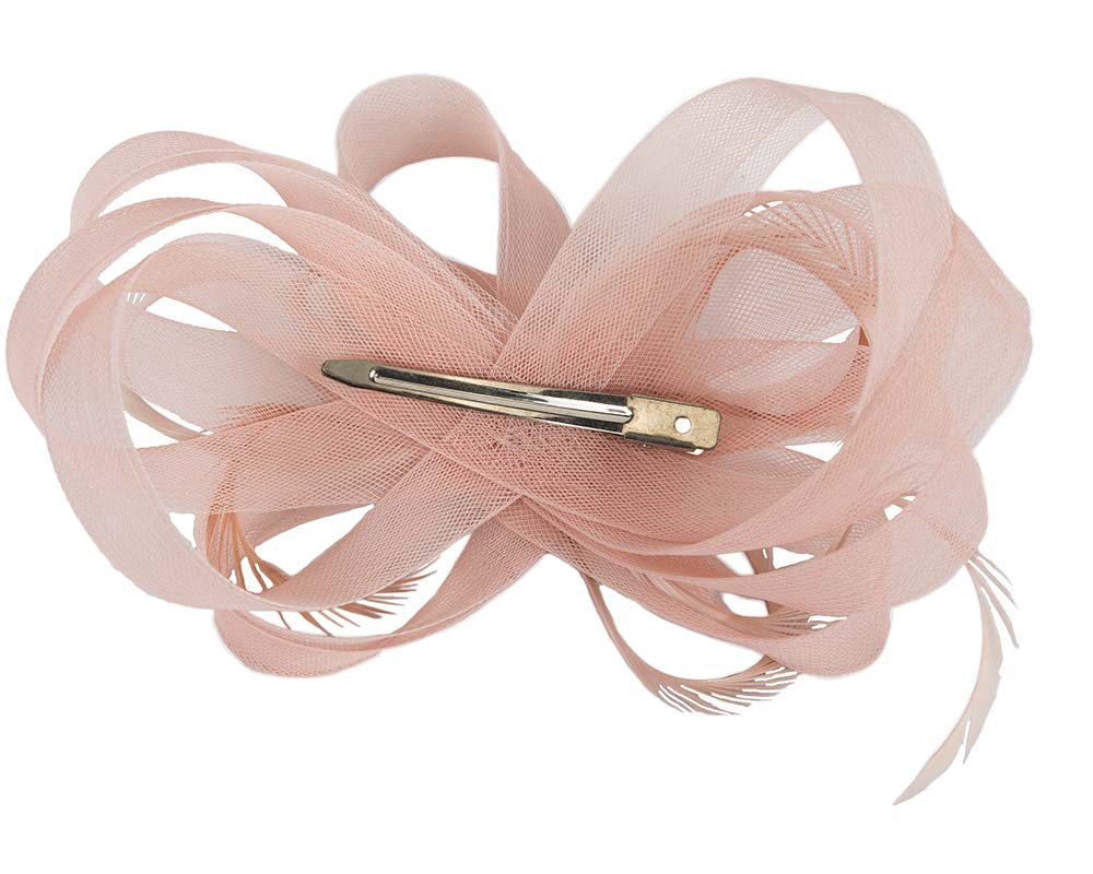 Exlusive pink fascinator clip by Cupids Millinery-3