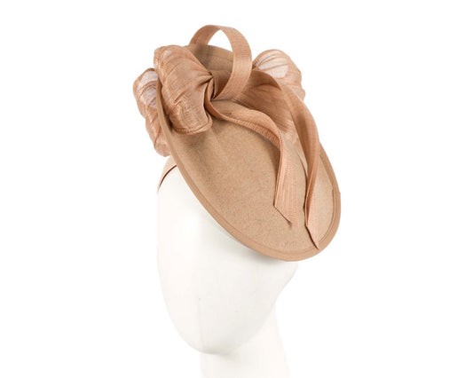Beige plate with bow winter fascinator by Fillies Collection-0