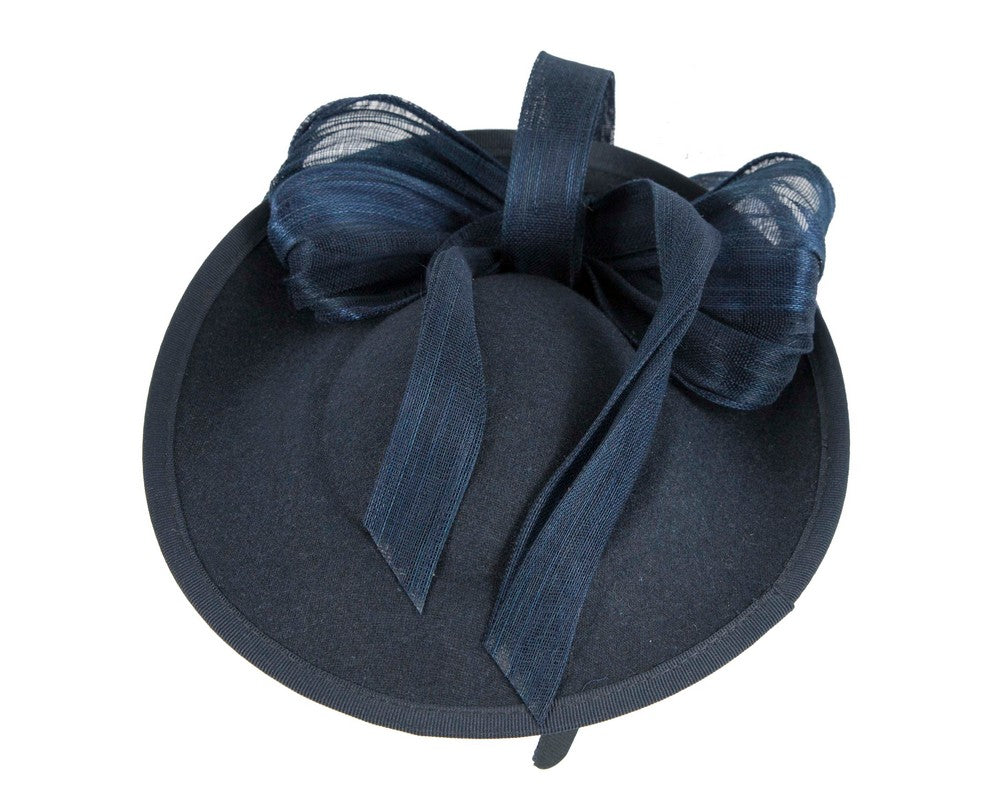 Navy plate with bow winter fascinator by Fillies Collection
