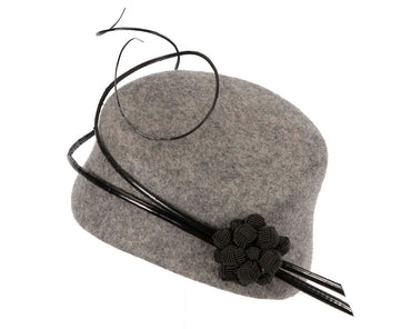 Bespoke grey winter racing fascinator by Fillies Collection-1