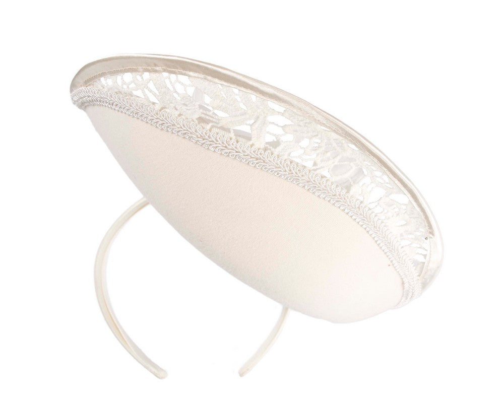 Bespoke cream winter fascinator by Fillies Collection-5