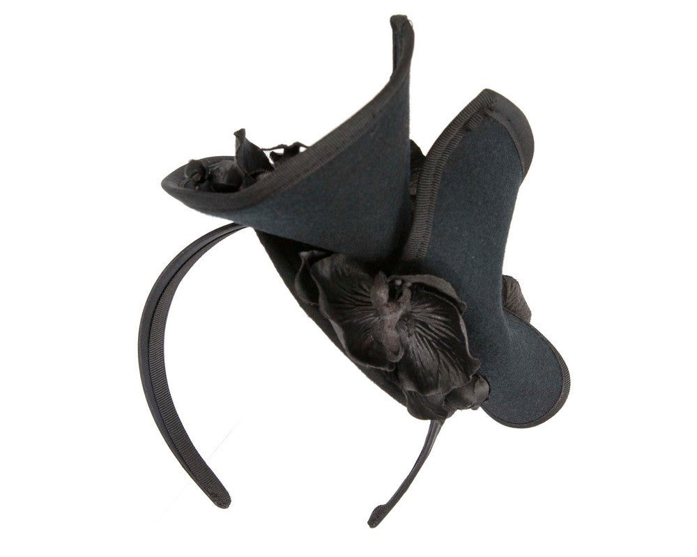 Black winter felt fascinator with orchid