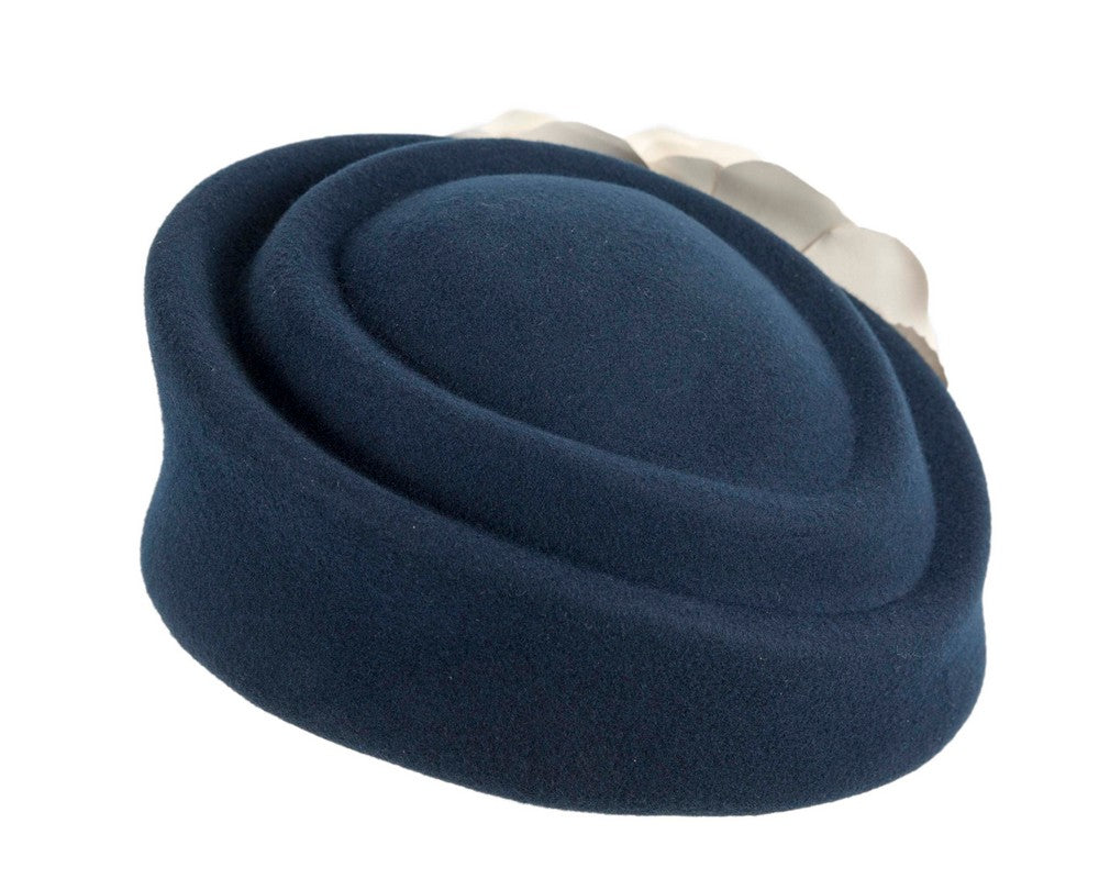 Large navy & cream felt beret with leather flower