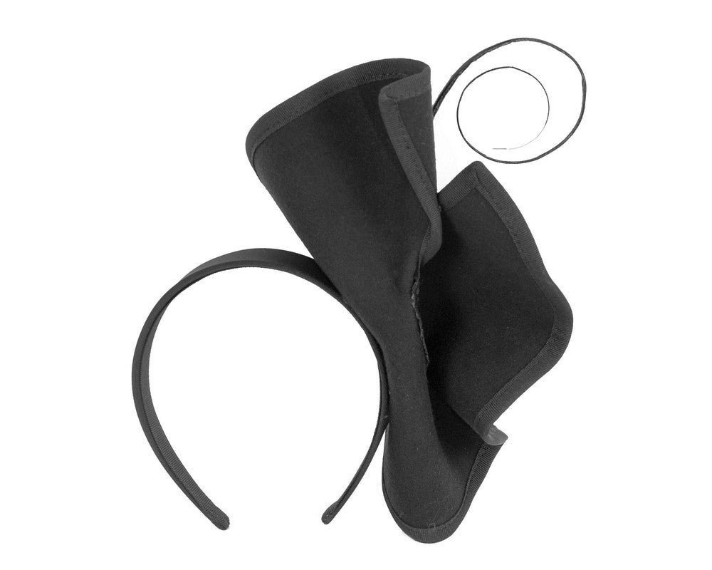 Sculpted black felt winter racing fascinator