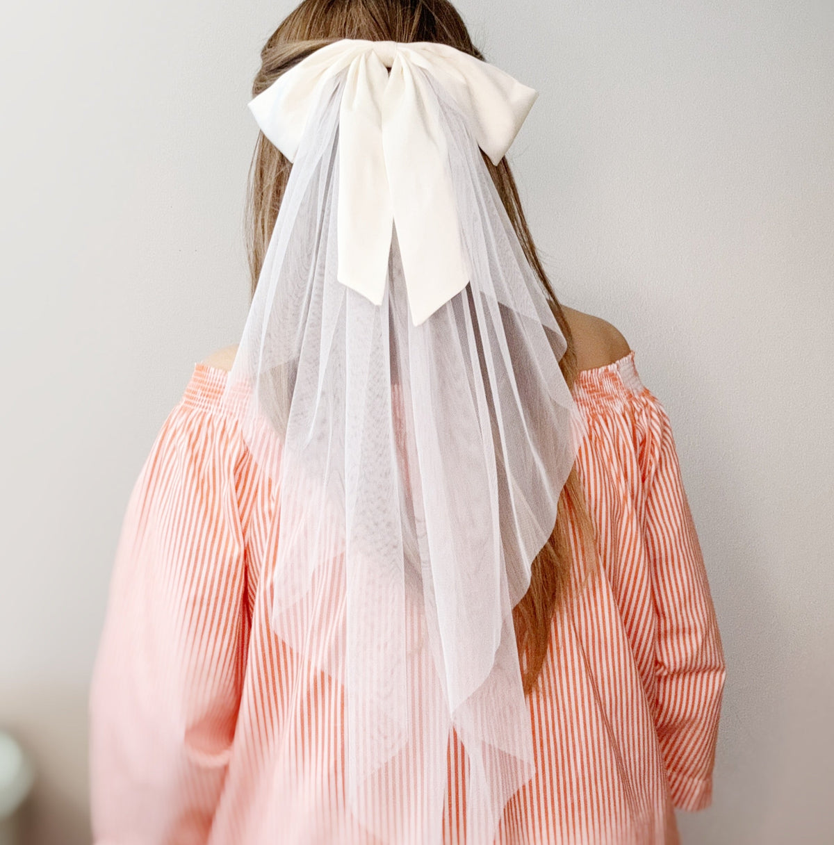 OMG Beauty Veil Bow Hair Clip-4