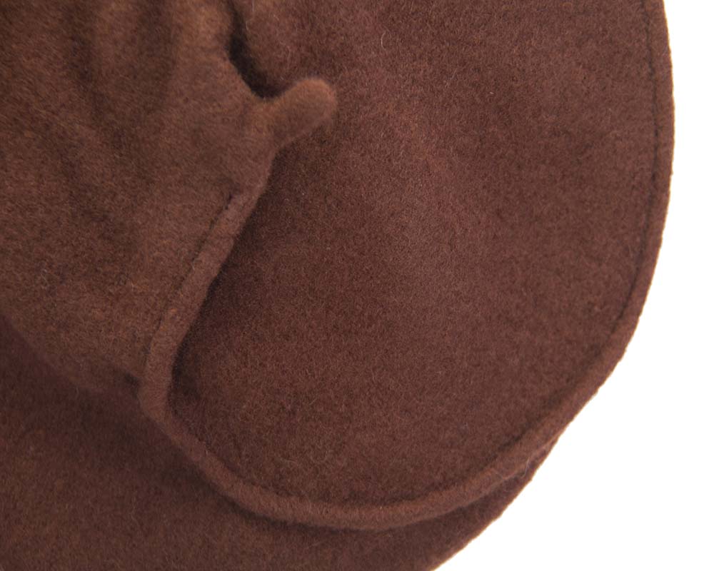 Stylish brown winter french beret by Max Alexander