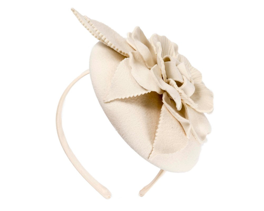 Cream winter pillbox fascinator by Max Alexander-3