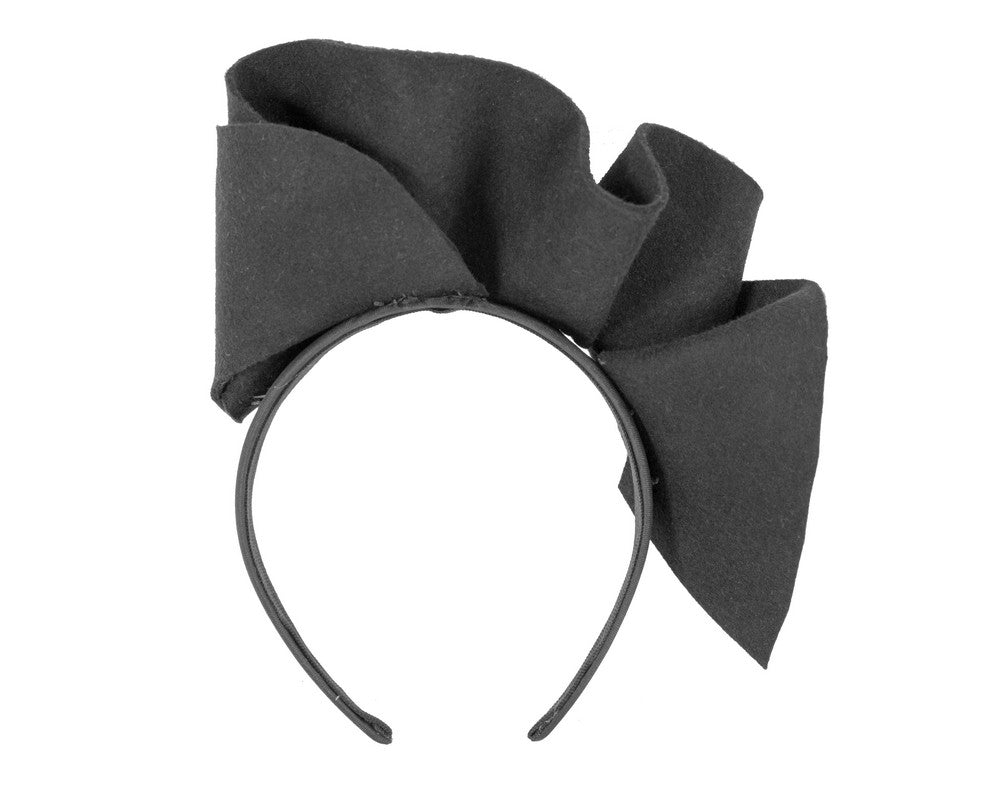 Black felt winter racing fascinator by Max Alexander