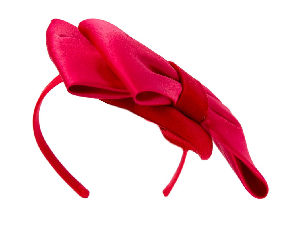 Red winter pillbox fascinator with bow-5