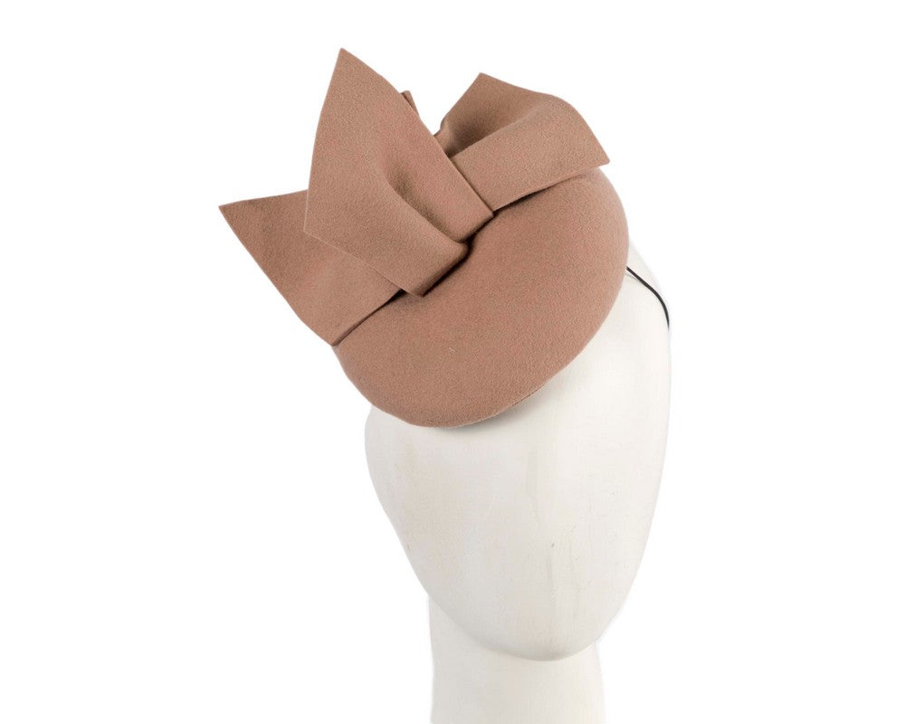 Beige felt winter racing pillbox fascinator-0