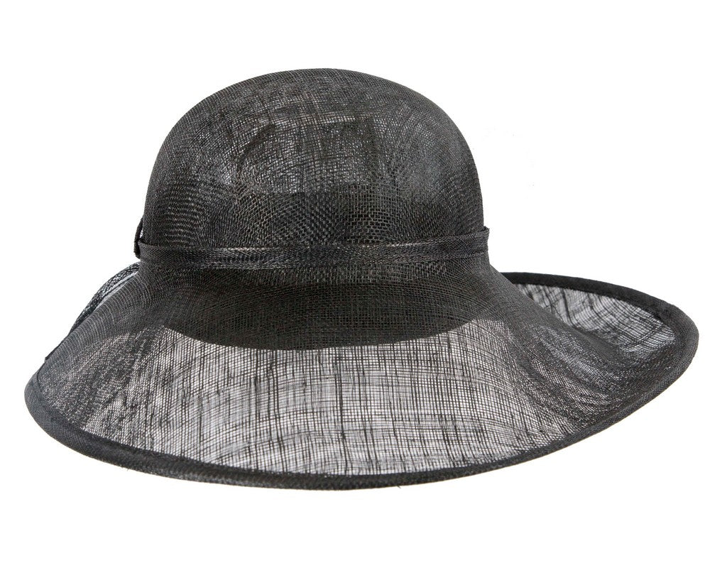 Black wide brim racing fashion hat by Max Alexander