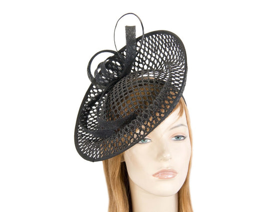 Large black hatinator by Max Alexander