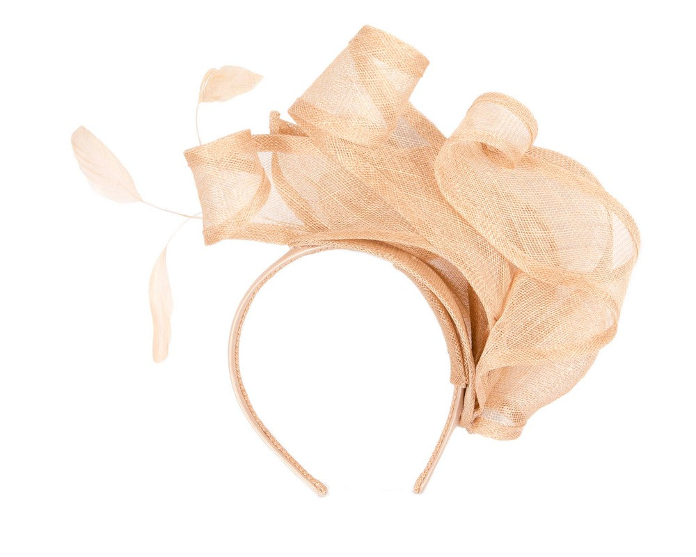 Large nude sinamay fascinator MA931