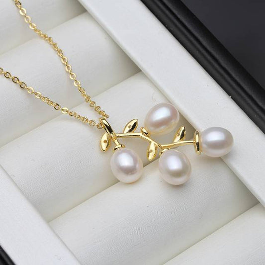 Designer Freshwater Pearl Leaf Necklace in Gold-0