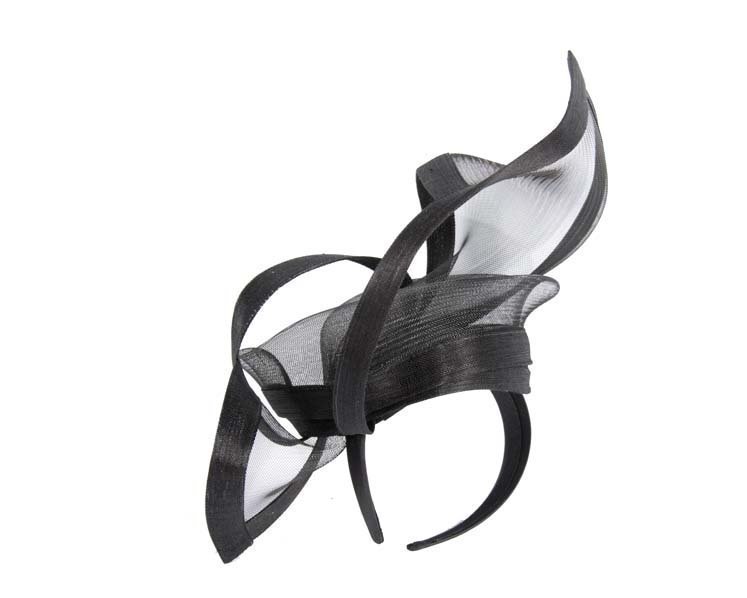 Black edgy racing fascinator by Fillies Collection-4