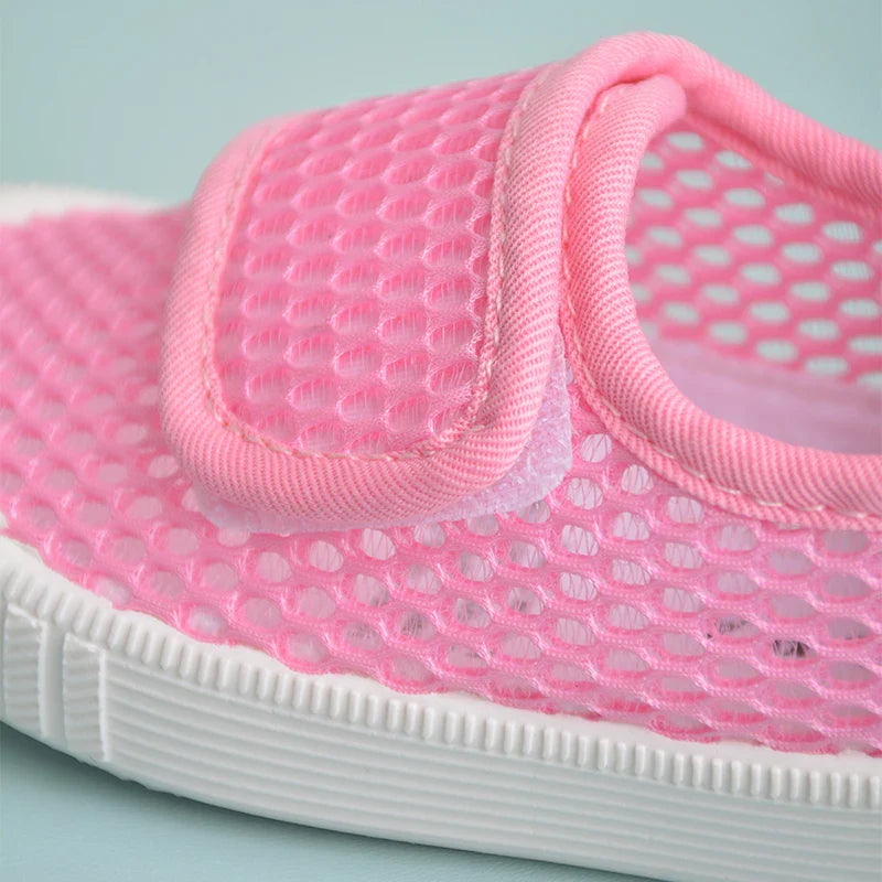 Breathable Anti-slip Mesh Sneakers for children multivariant-3