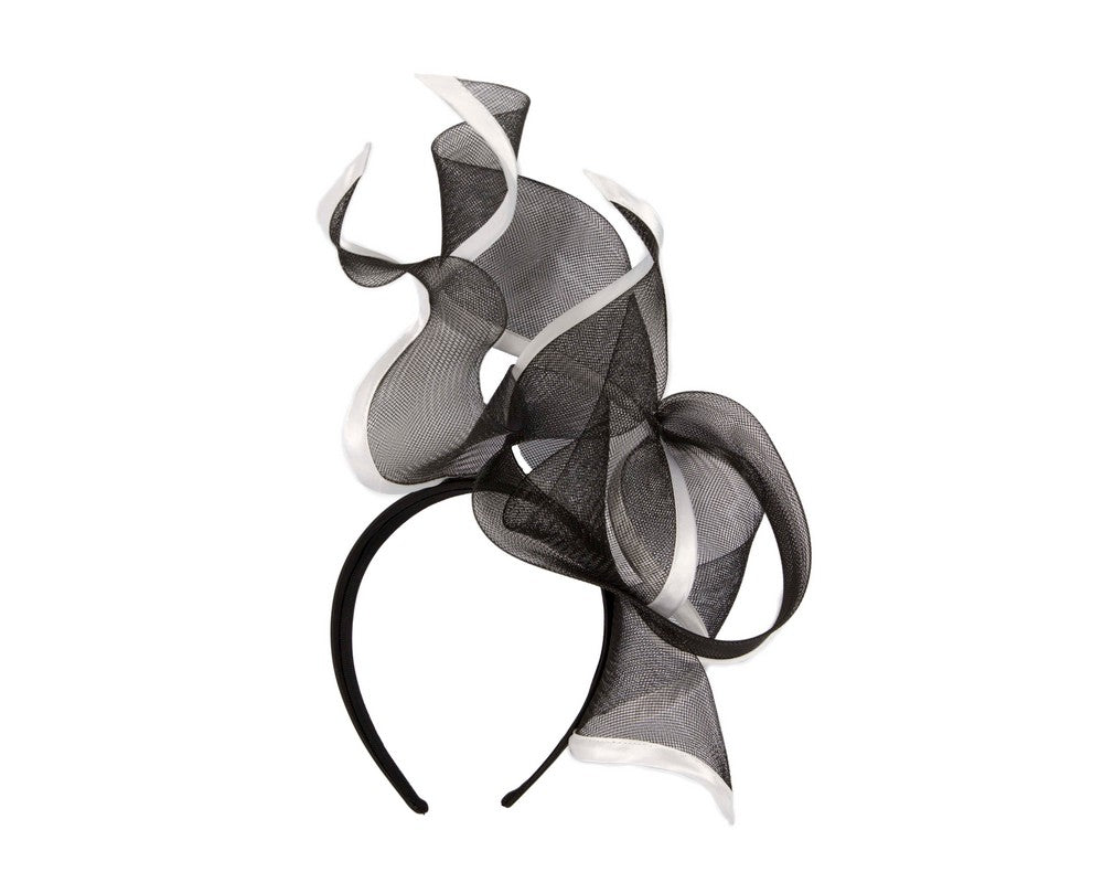 Bespoke black & white racing fascinator by Fillies Collection-3