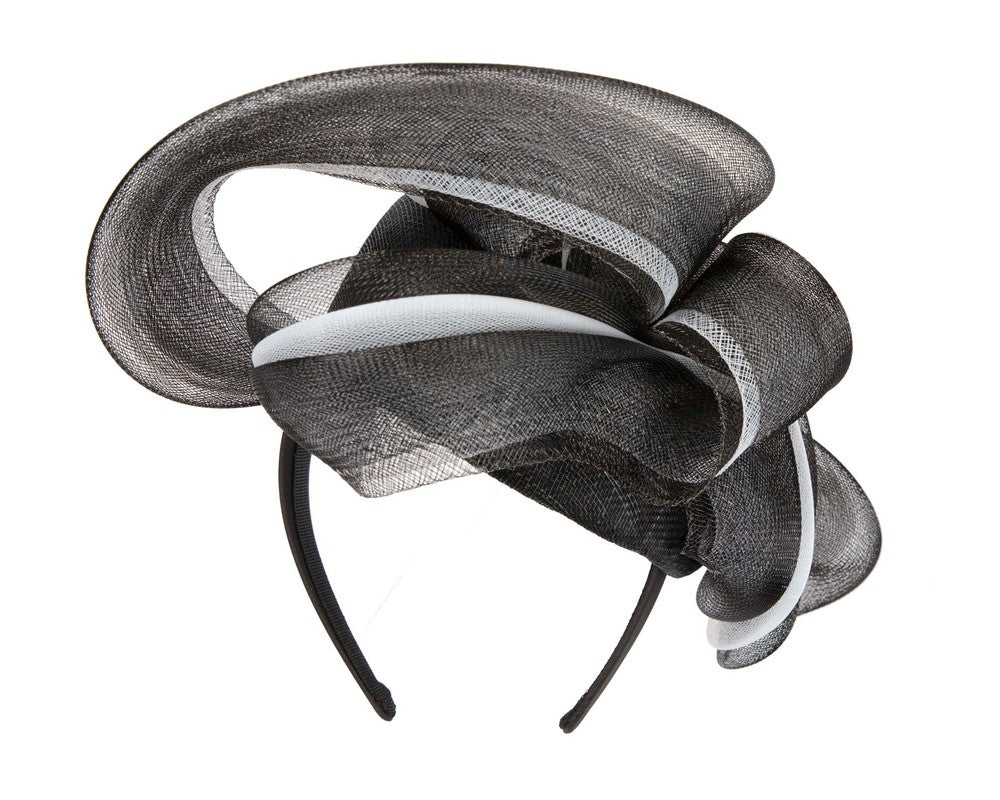Black and white racing fascinator by Fillies Collection-5