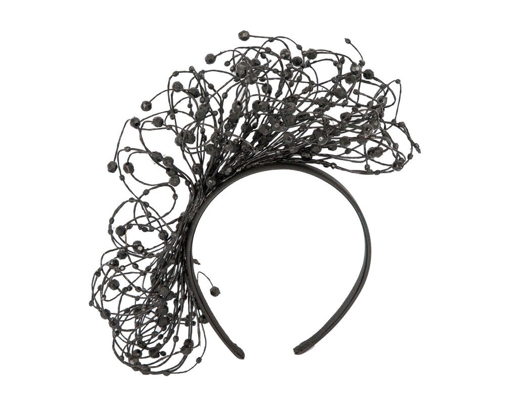 Bespoke black wire fascinator by Fillies Collection-3