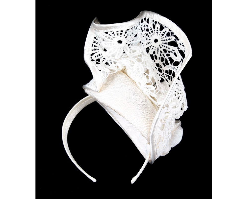 Cream lace covered pillbox fascinator-3
