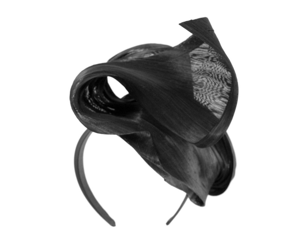 Black designers racing fascinator by Fillies Collection-5