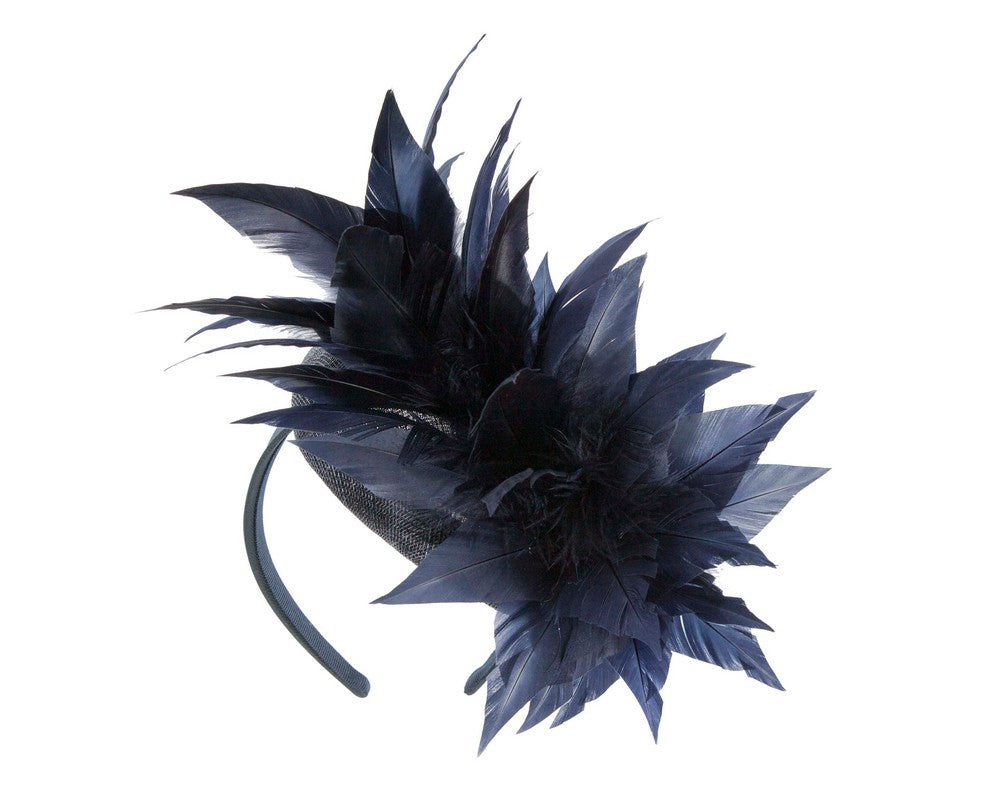 Navy feather spring facing fascinator
