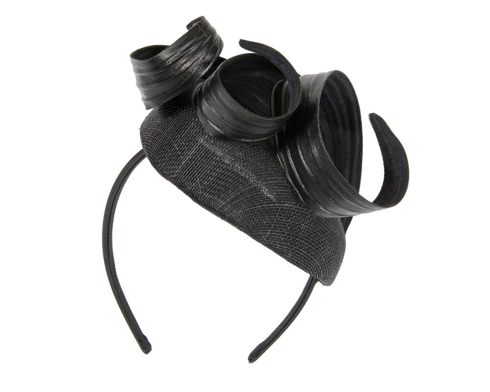 Black spring racing fascinator by Fillies Collection-5