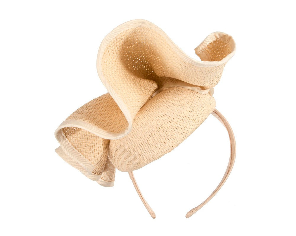 Nude pillbox with cream flowers by Fillies Collection