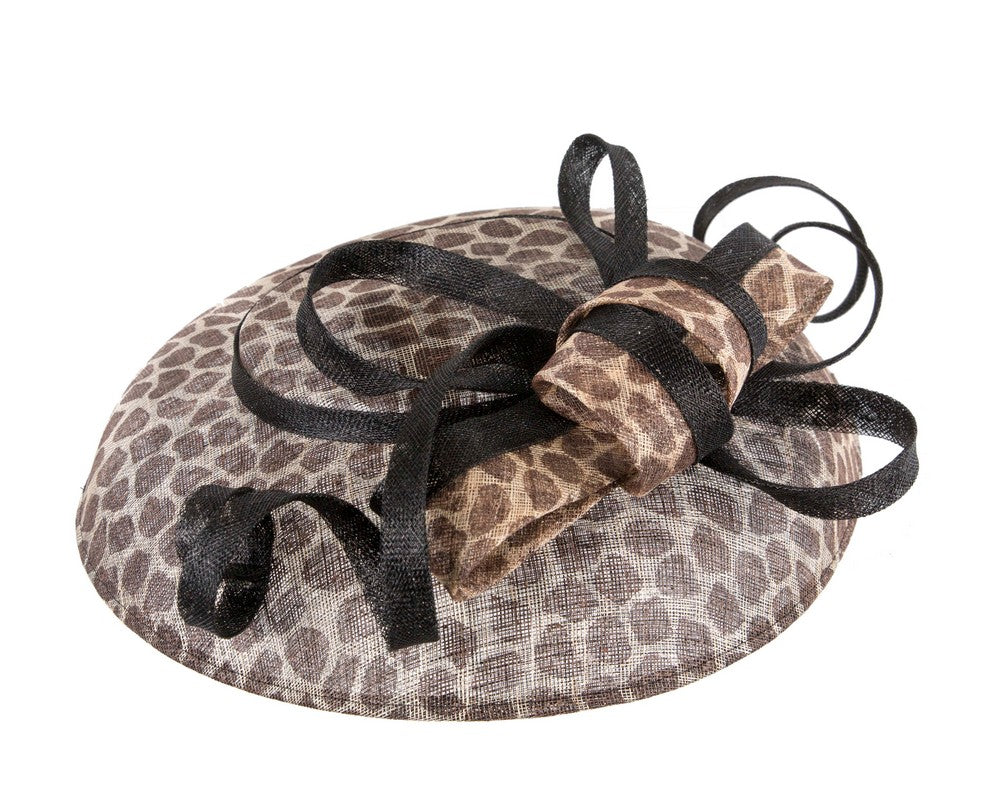 Large giraffe pattern sinamay fascinator hat