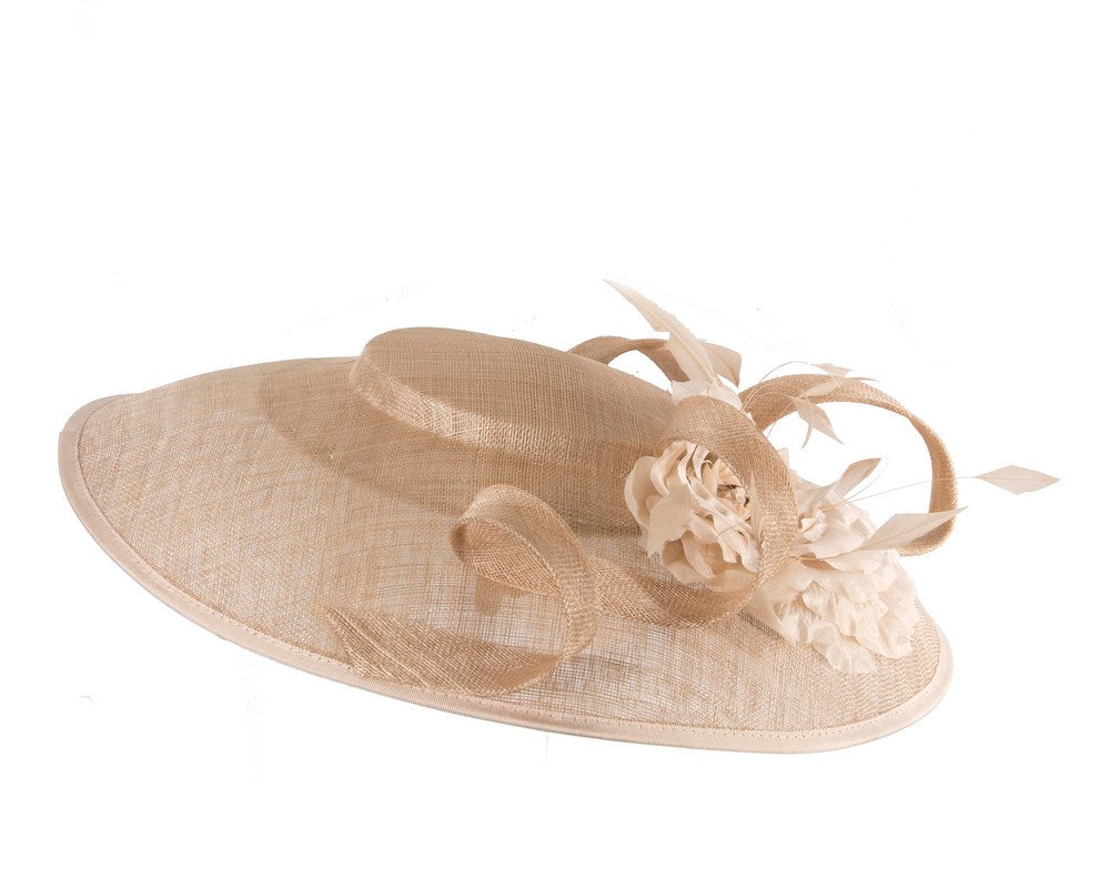 Large nude sinamay fascinator by Max Alexander