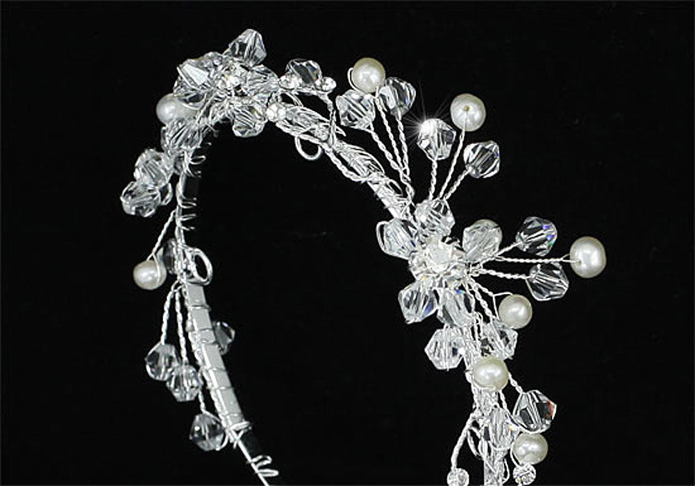 Handmade Flower Girl / Baby Crystal Fresh Water Pearls Full Circle Round Mini Crown Tiara XT1772
