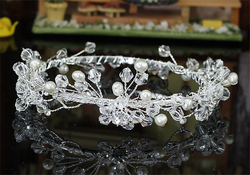 Handmade Flower Girl / Baby Crystal Fresh Water Pearls Full Circle Round Mini Crown Tiara XT1772