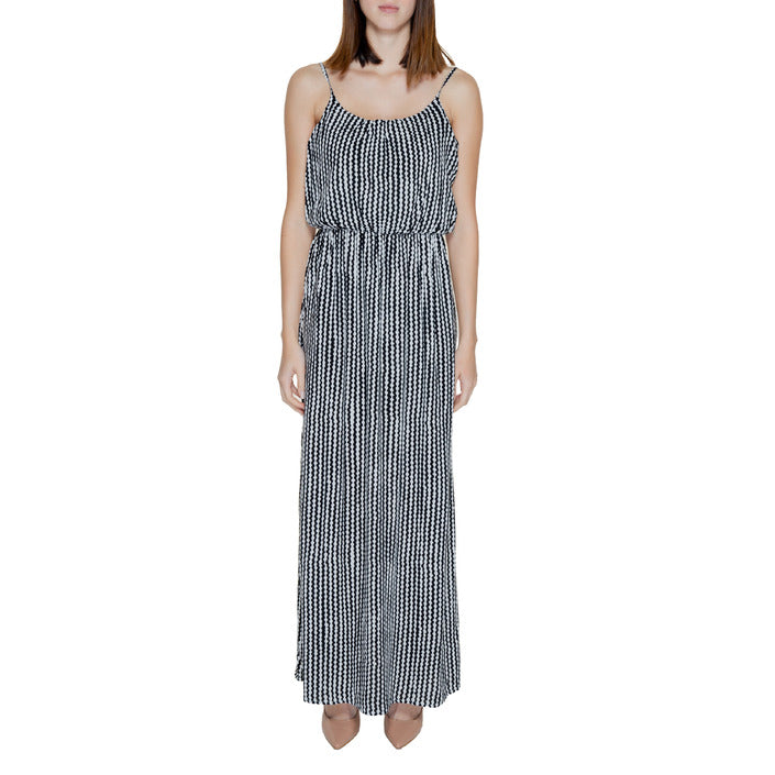 Only Women Dress