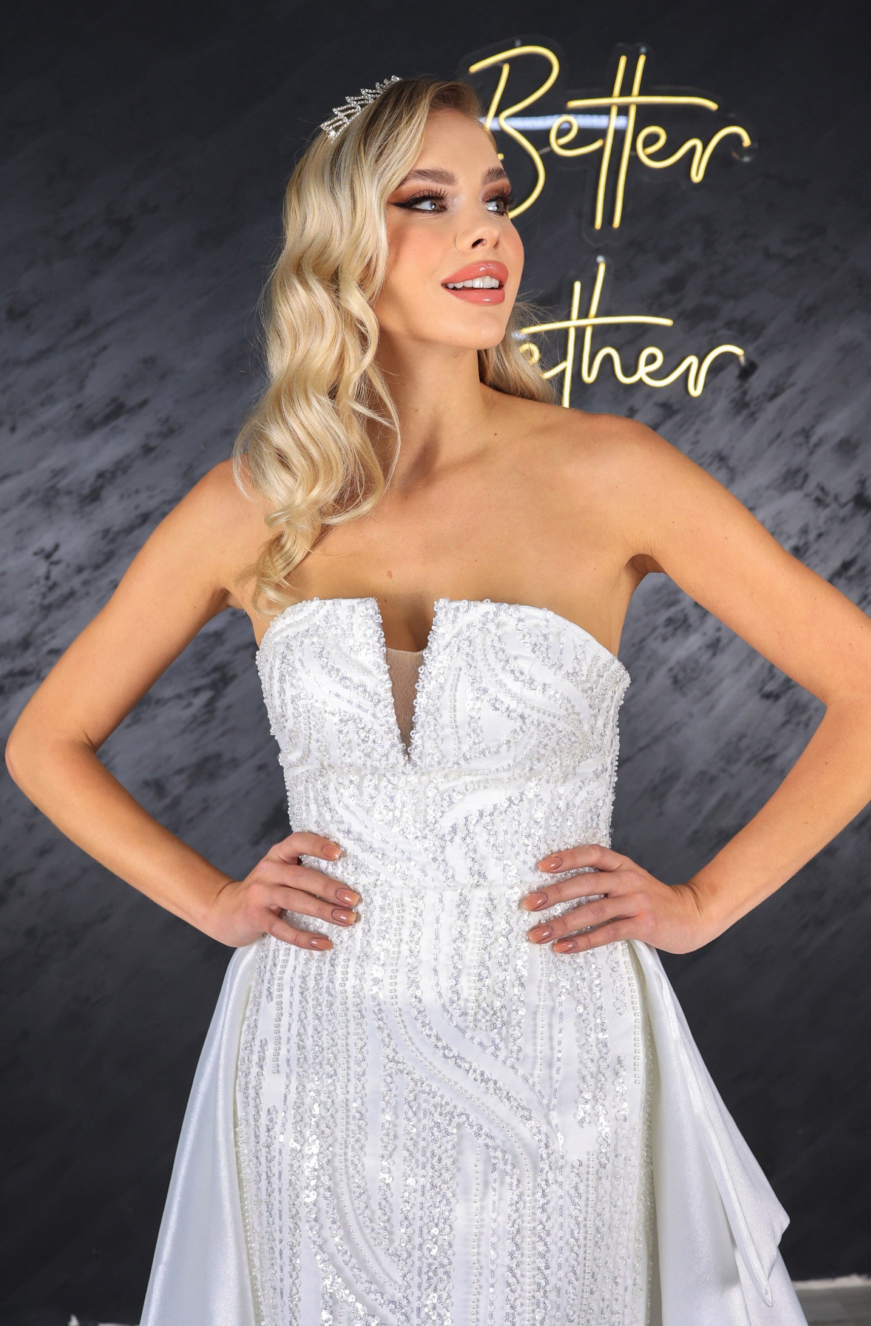 Alvin column wedding dress with skirt-0