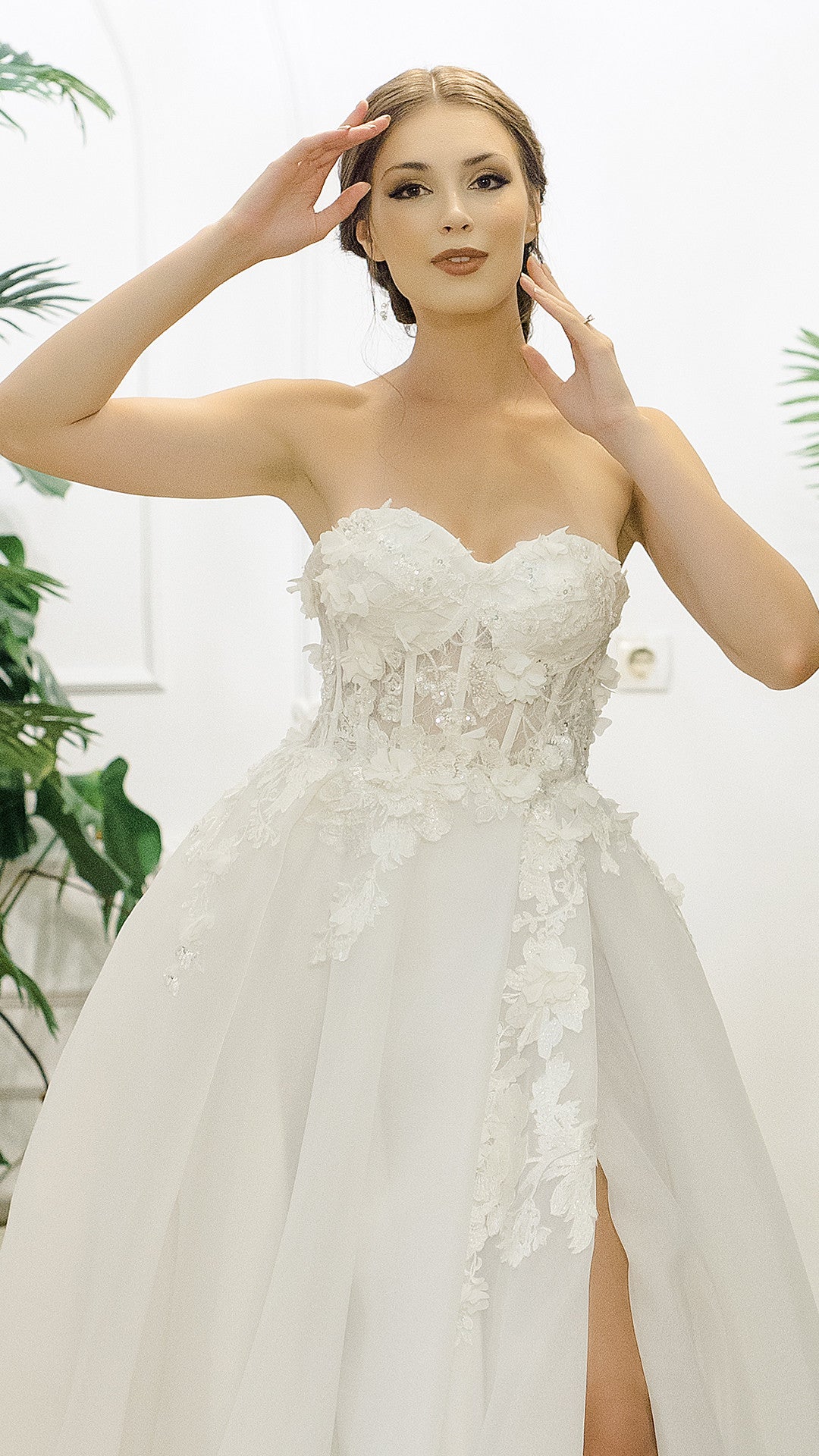 LILIUM a-line wedding dress-0