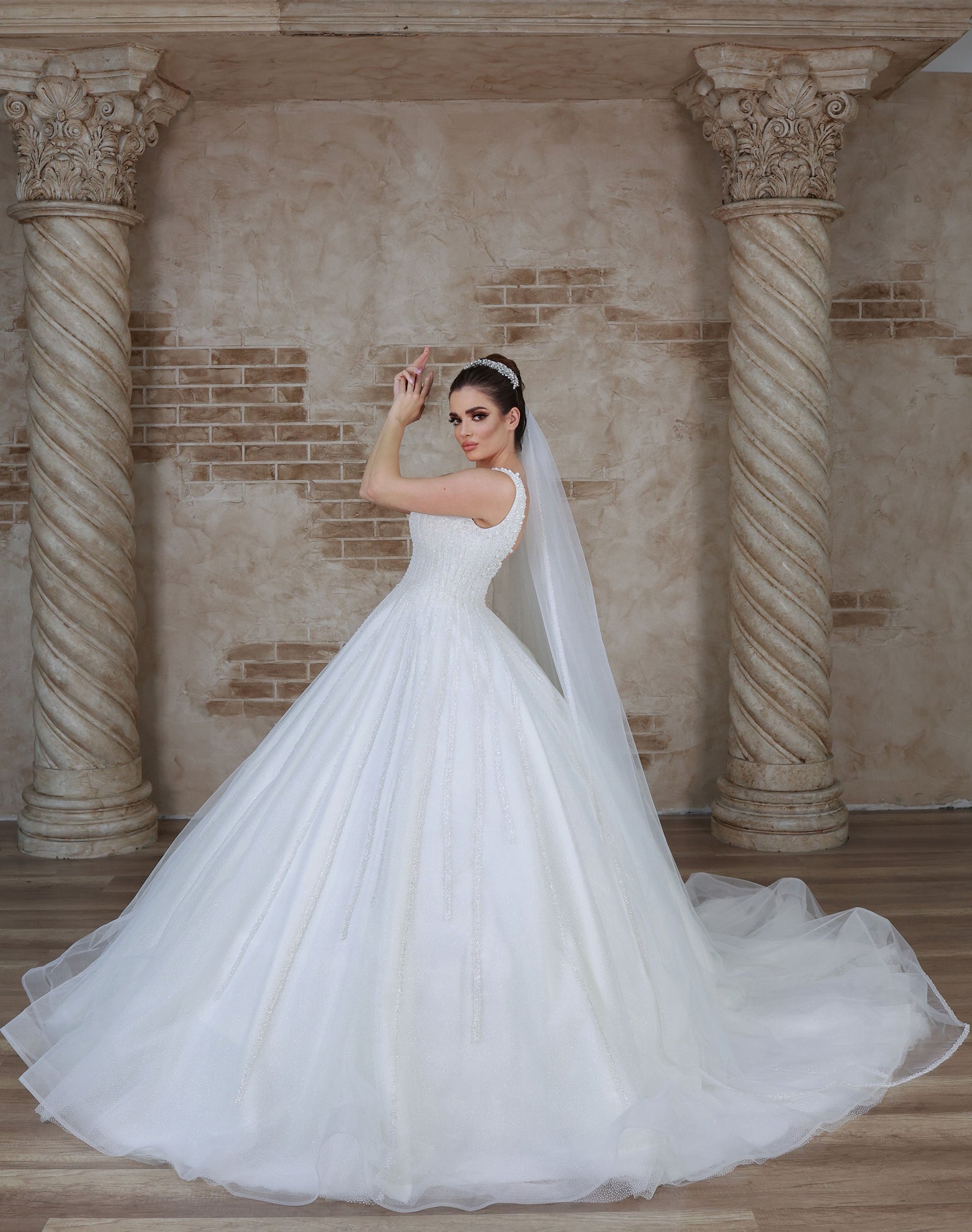 Asi a line wedding dress-5