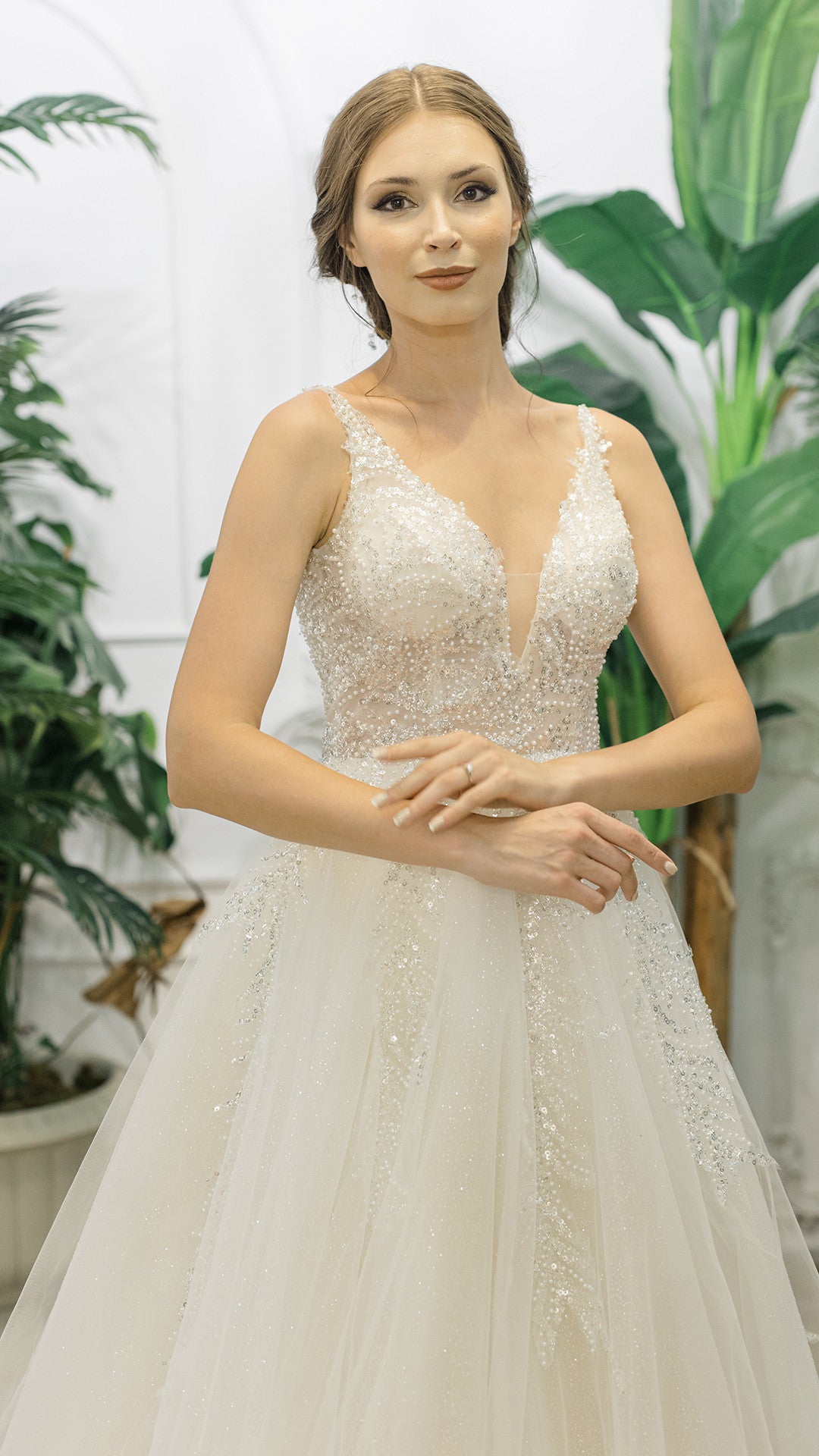 KUMRU a line narrow skirt wedding dress-0