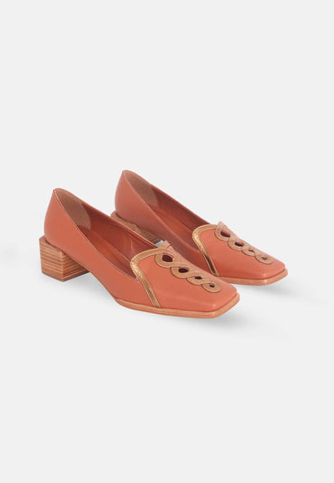 Handcrafted Brown Leather Loafers – Timeless Style & Everyday Comfort-1