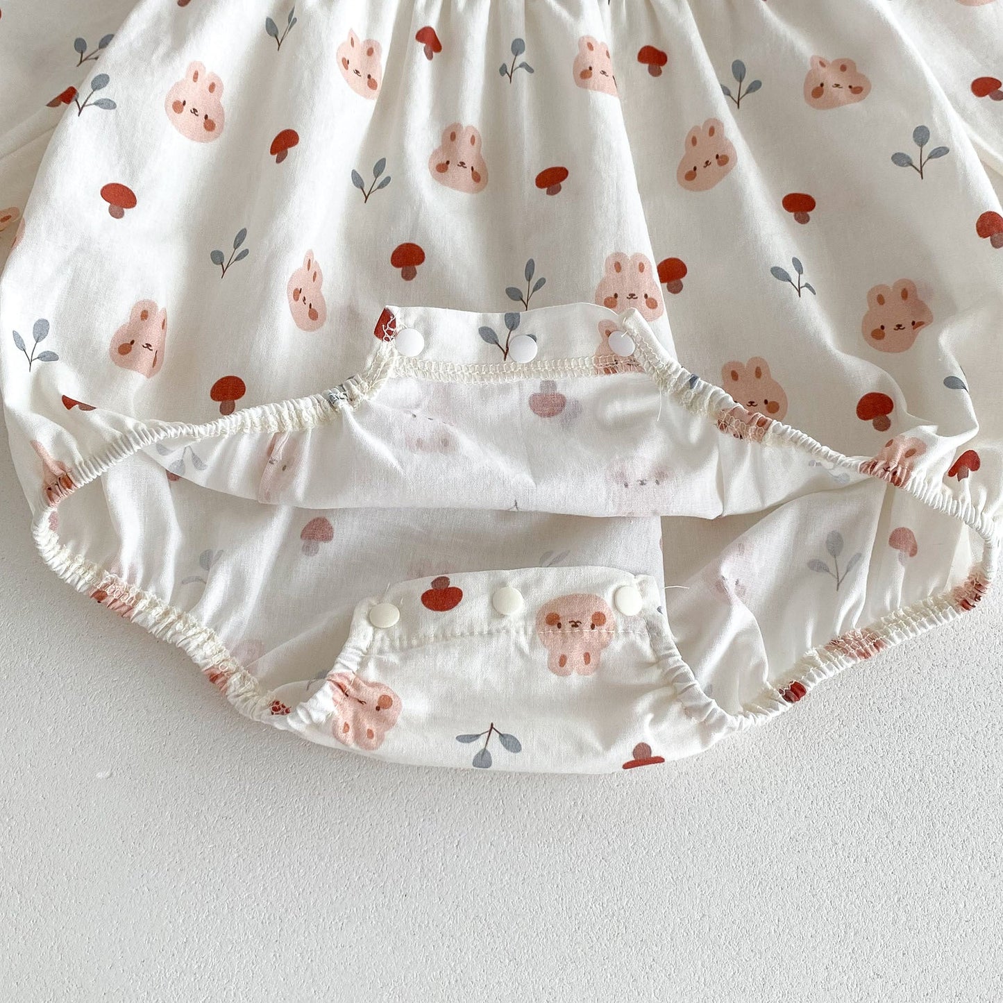 Autumn Arrival Baby Girls Long Sleeves Rabbits and Vegetables Print Peter Pan Collar Onesies-3