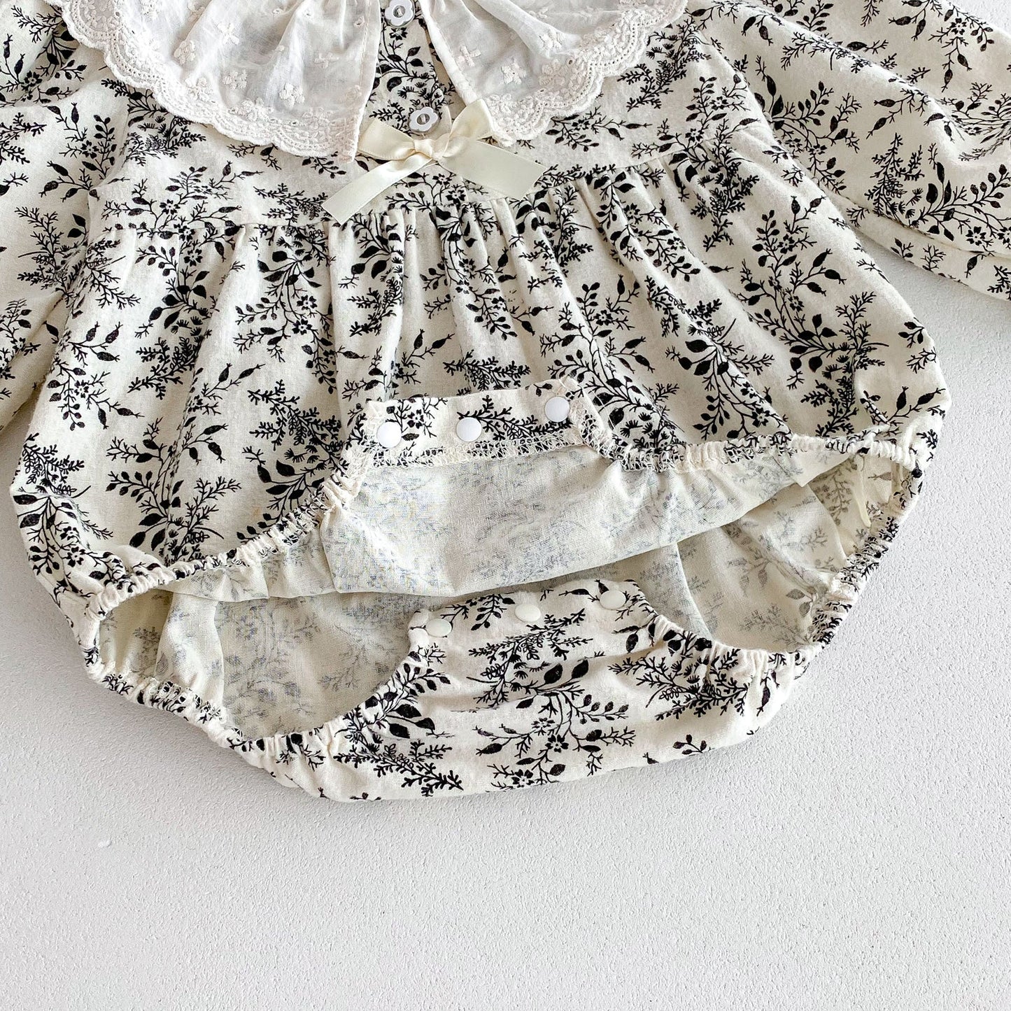 Arrival Baby Girls Long Sleeves Embroidery Collar Floral Print Onesies-3