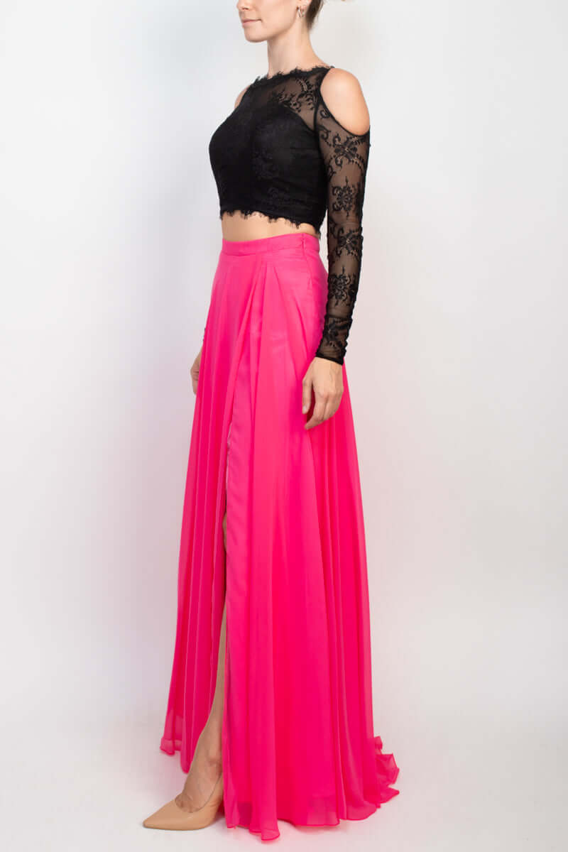 Dave & Johnny Scalloped Neck Cutout Shoulder Illusion Zipper Back Lace Bodice Chiffon Dress