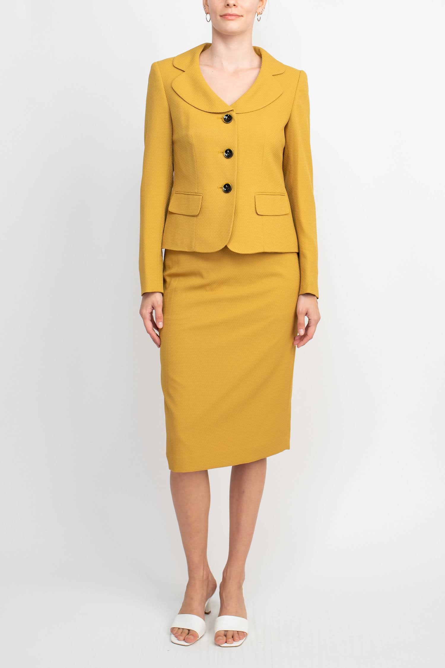 Le Suit Notched Collar 3 Button Flap Pocket Square Texture Jacket with Zipper Back Skimmer Skirt (Two Piece)