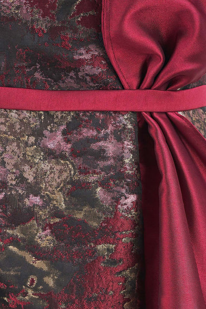 Kay Unger square neck short sleeve bow sash at waist zipper closure column jacquard gown
