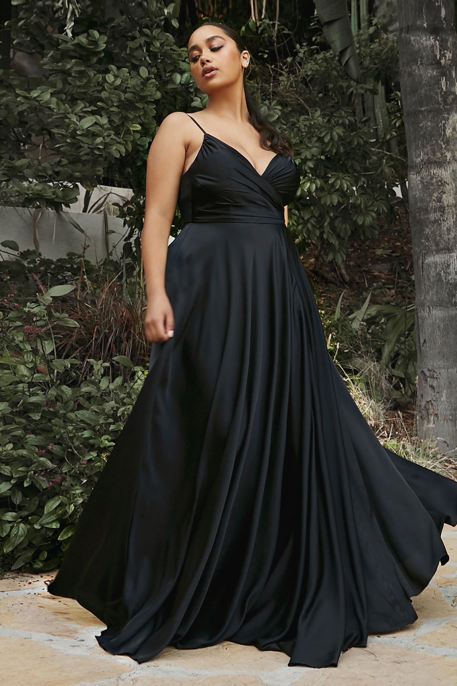 SWEETHEART NECKLINE SOFT SATIN A-LINE CURVY FIT CD7485C-5