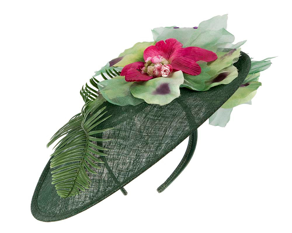 Bespoke green fascinator by Cupids Millinery-1